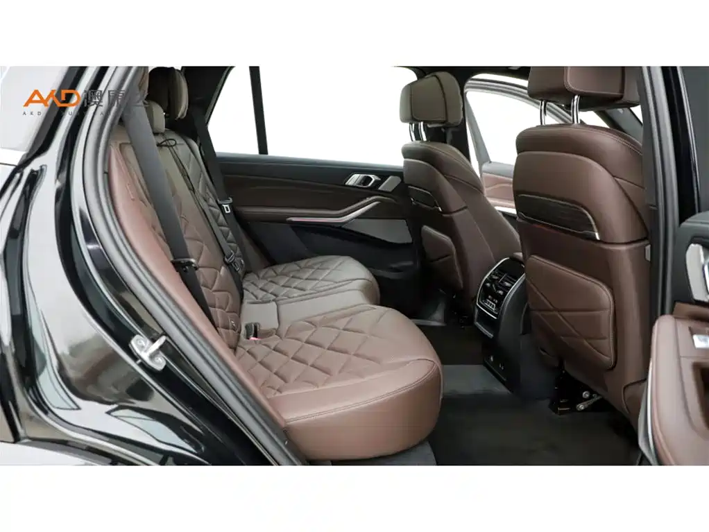 BMW X5 — миниатюра 8
