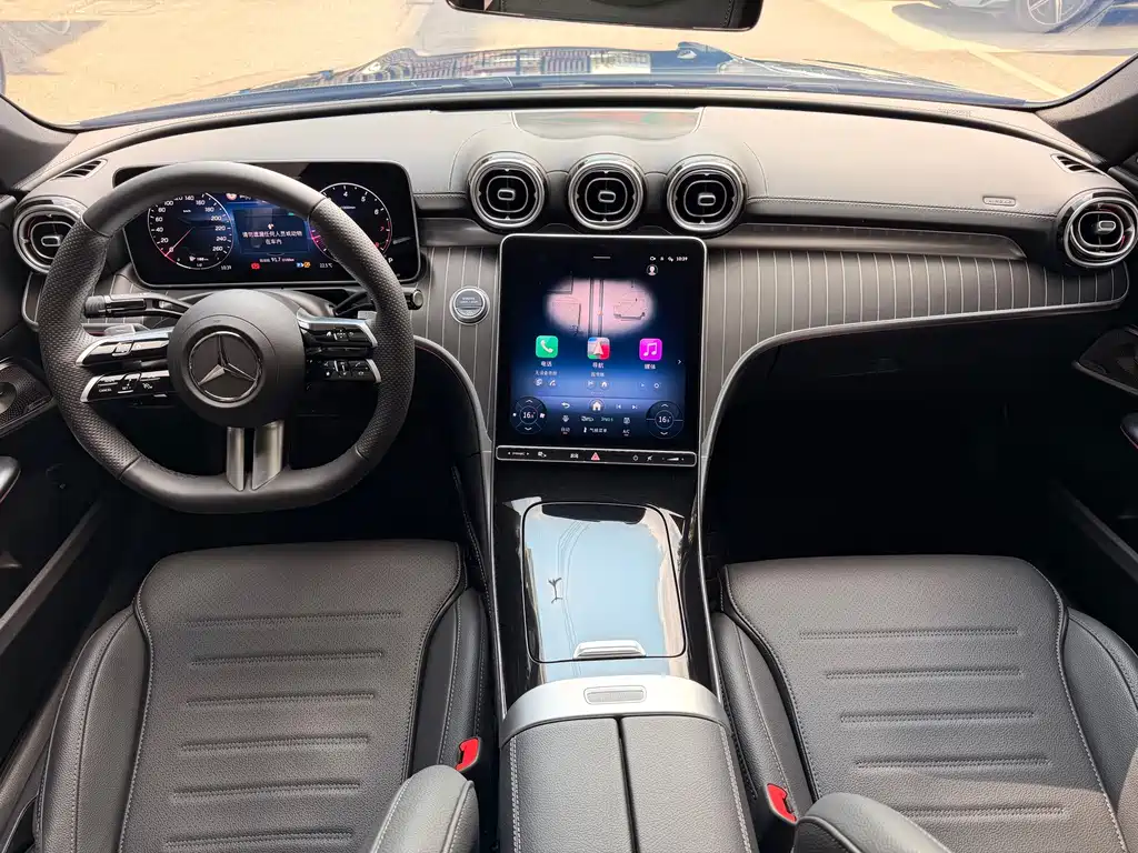 Mercedes-Benz C-Class — миниатюра 18