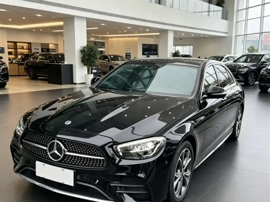 Mercedes-Benz E-Class 2021