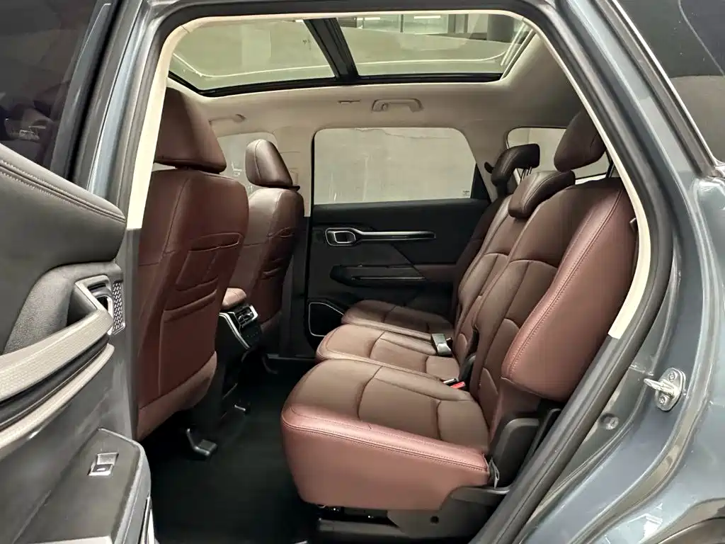 Geely Haoyue — миниатюра 10