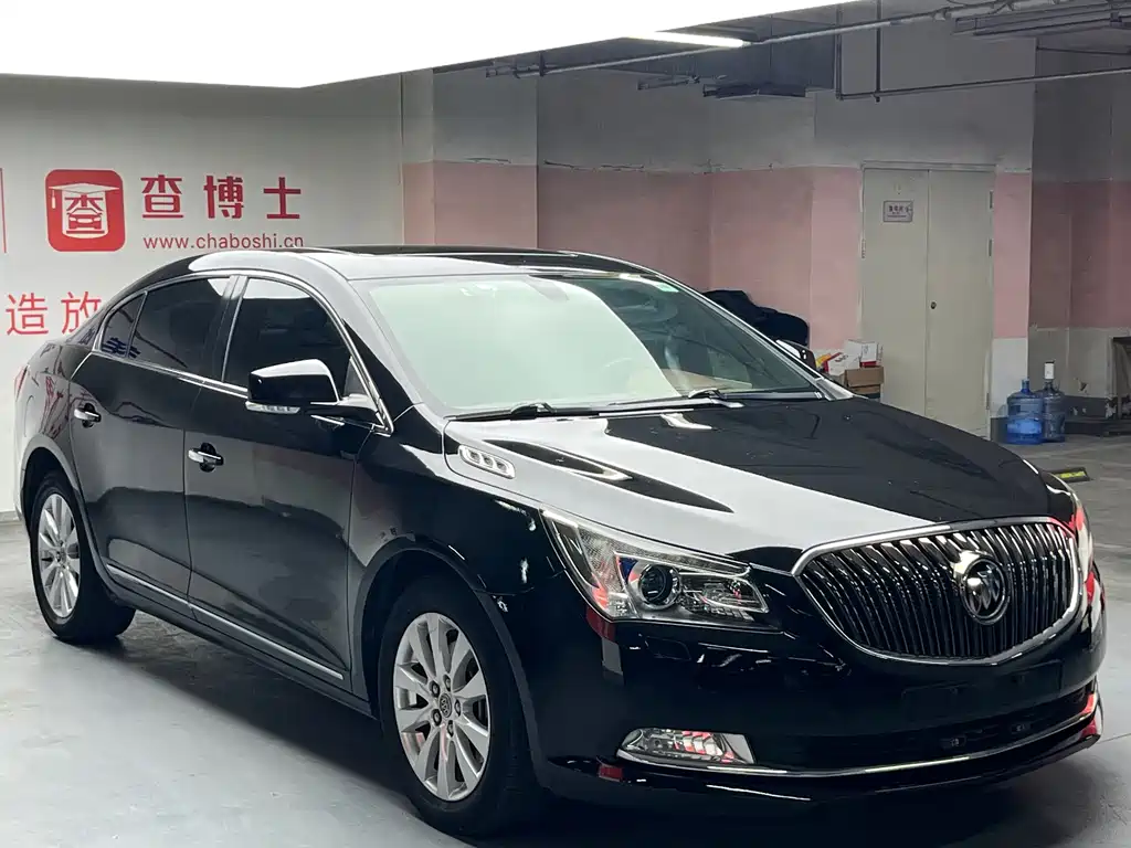 Buick LaCrosse — миниатюра 3