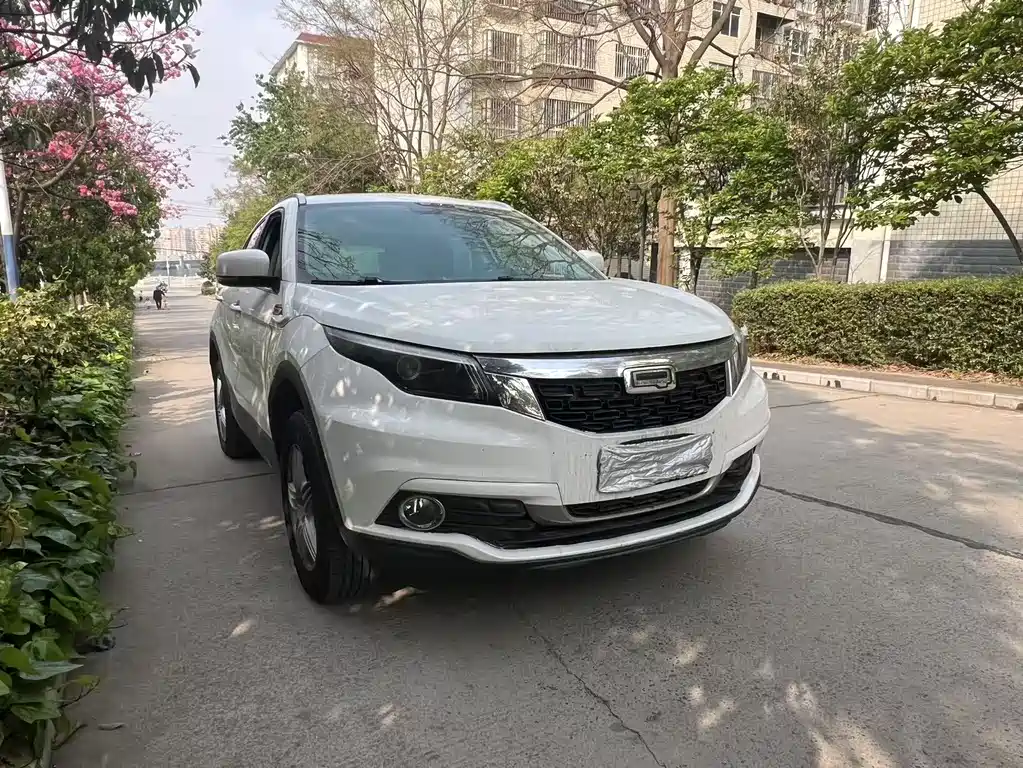 Qoros Qoros 5 2018