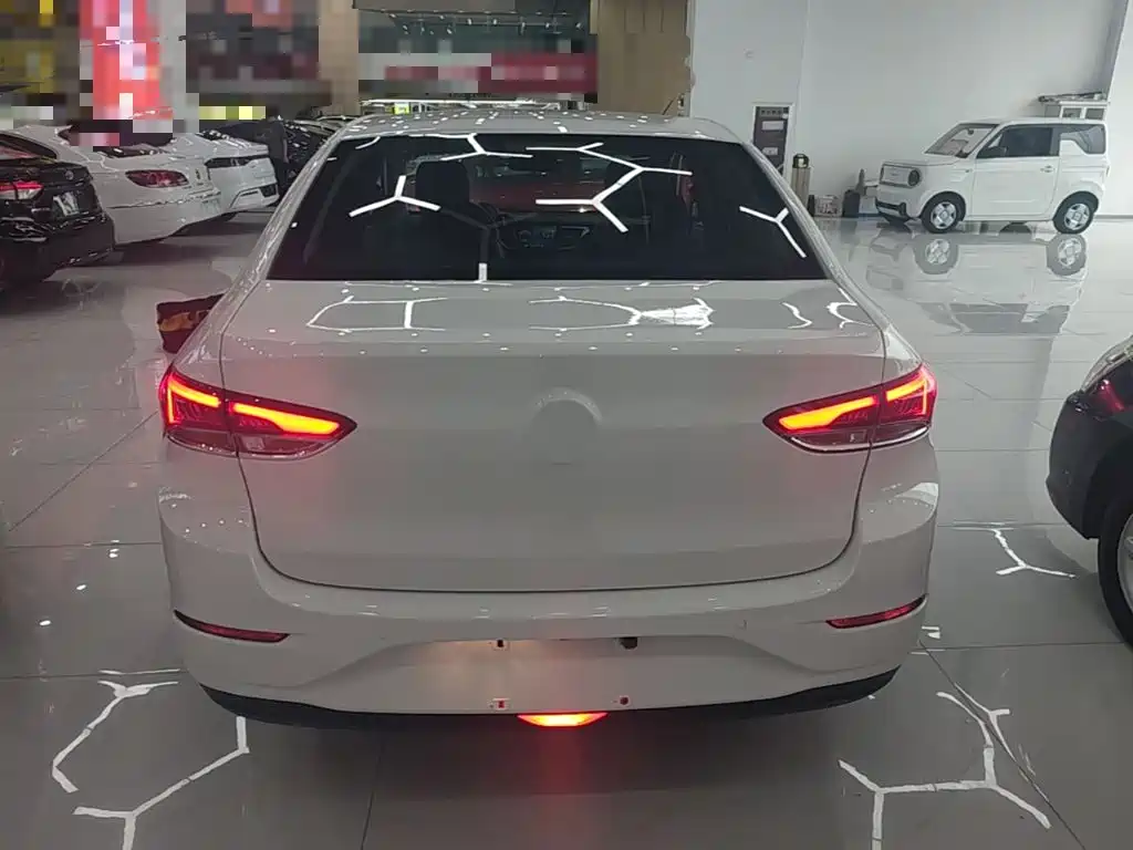 Buick Excelle — миниатюра 6