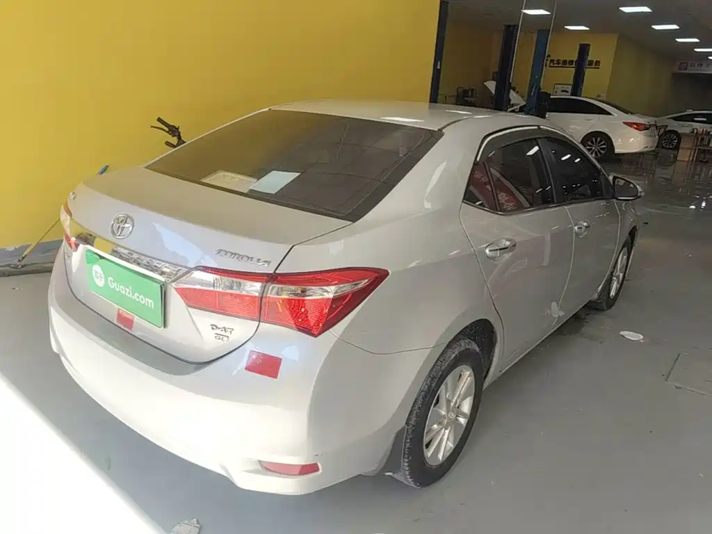 Toyota Corolla — миниатюра 7