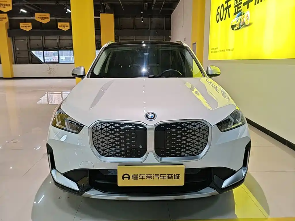 BMW iX1 — миниатюра 3