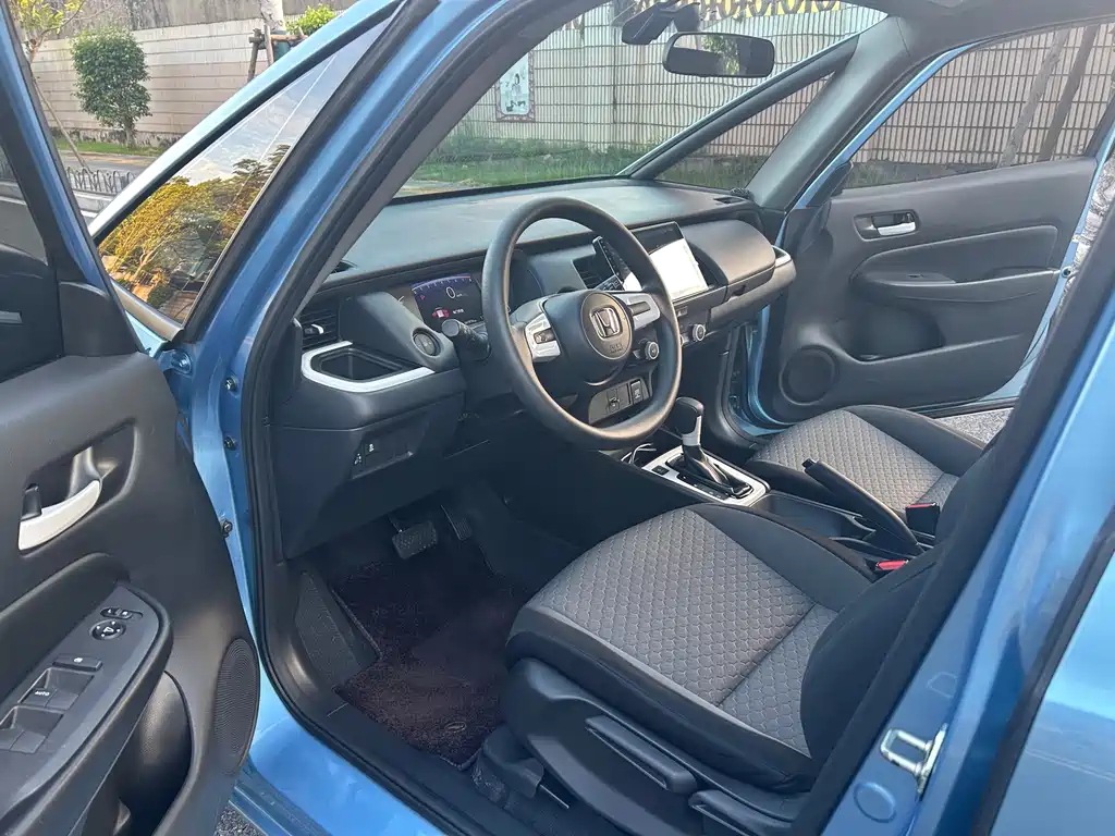 Honda Fit — миниатюра 4