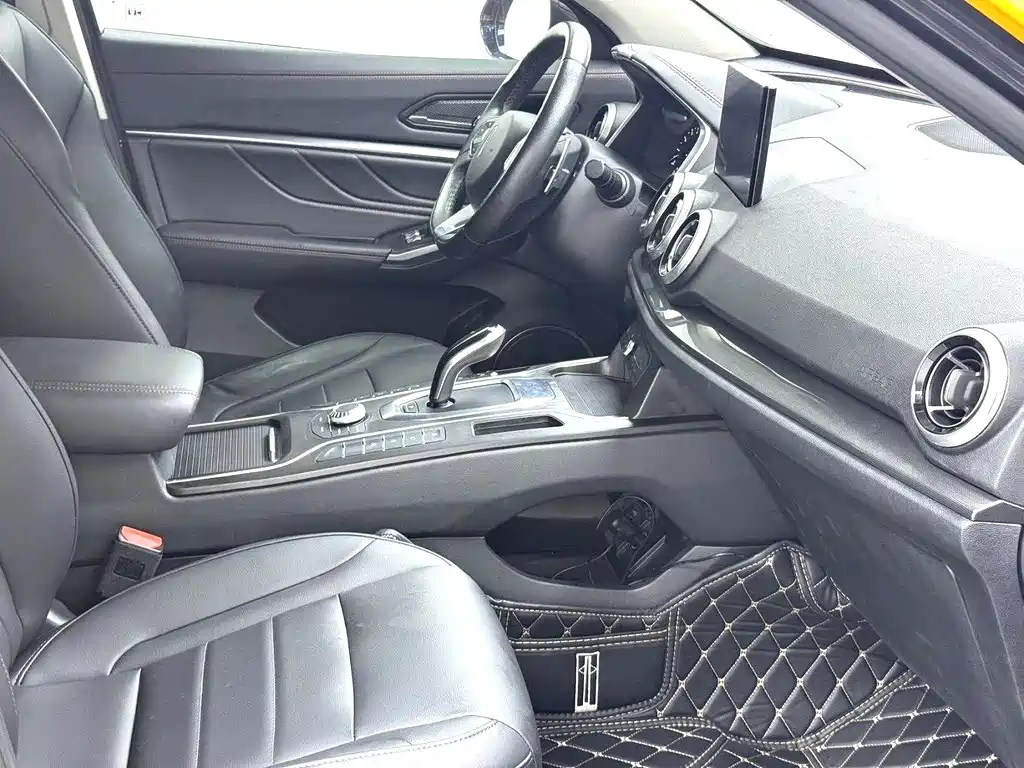 Wey Wey VV5 — миниатюра 7
