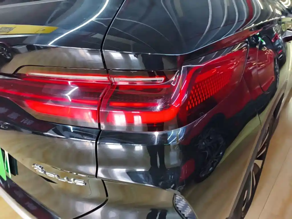 BYD PLUS New Energy — миниатюра 8