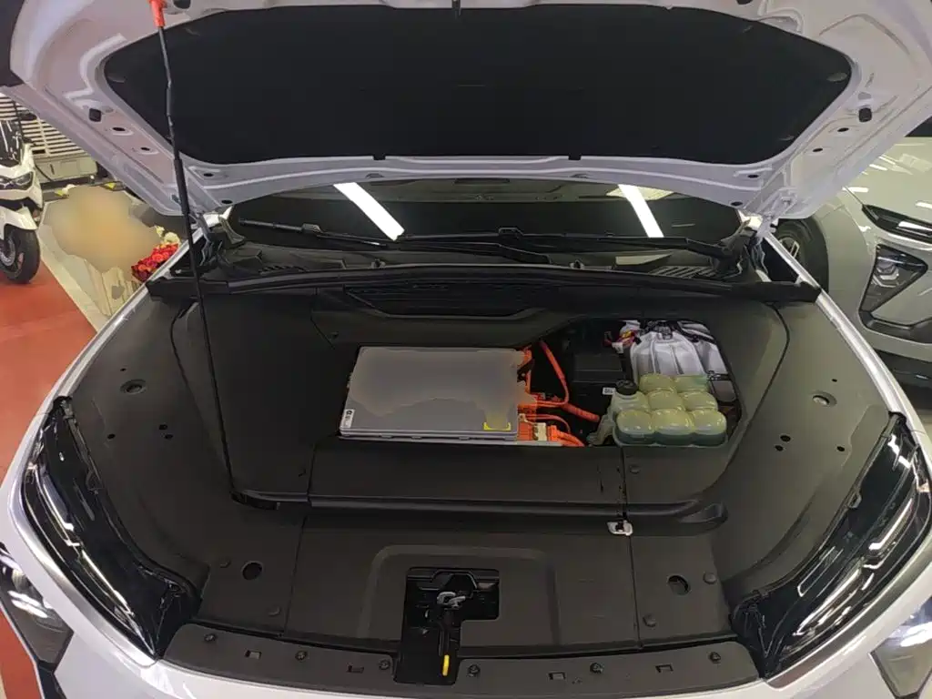 NIO EC6 — миниатюра 20