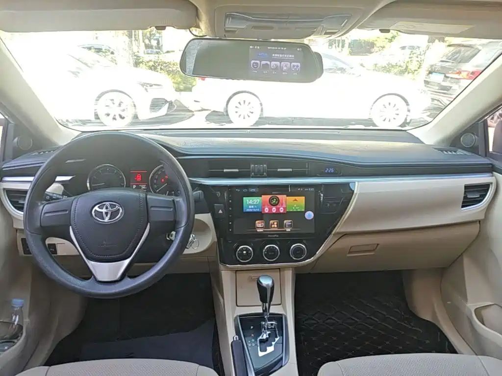 Toyota Corolla — миниатюра 10