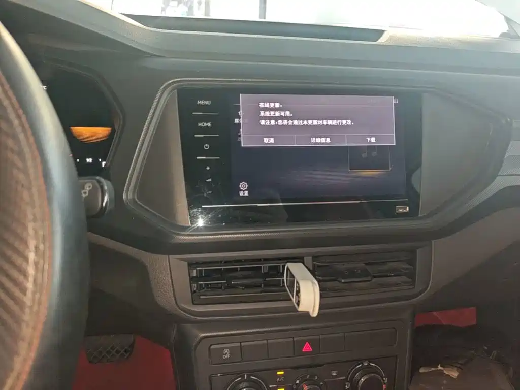 Volkswagen T-Cross — миниатюра 13