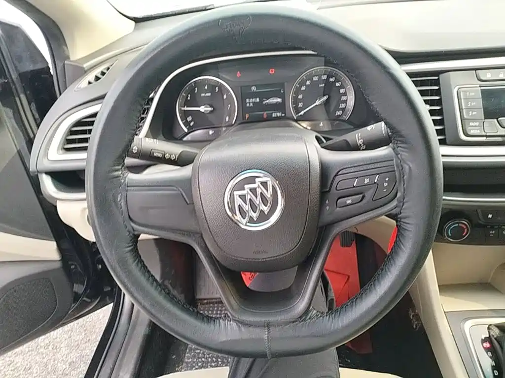 Buick Excelle — миниатюра 11