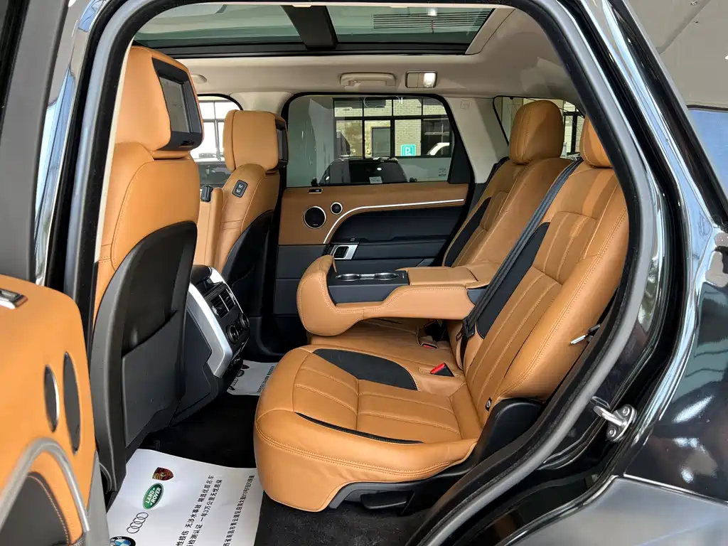Land Rover Sport — миниатюра 9