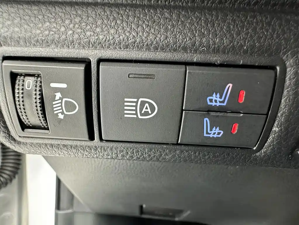 Toyota Corolla — миниатюра 12