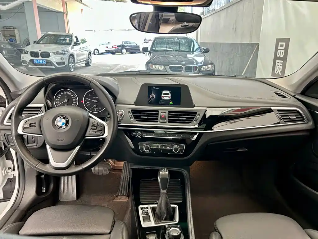 BMW 1 Series — миниатюра 8