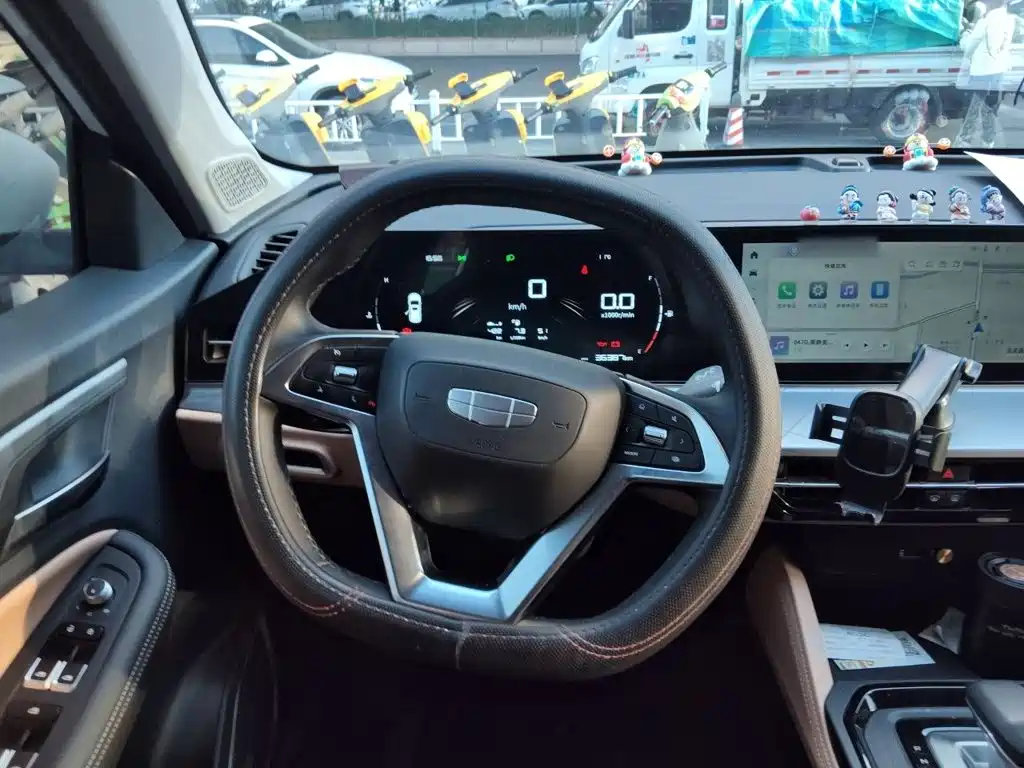 Geely Haoyue PRO — миниатюра 3