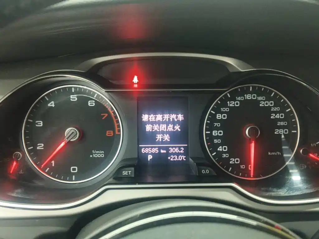 Audi A4L — миниатюра 12