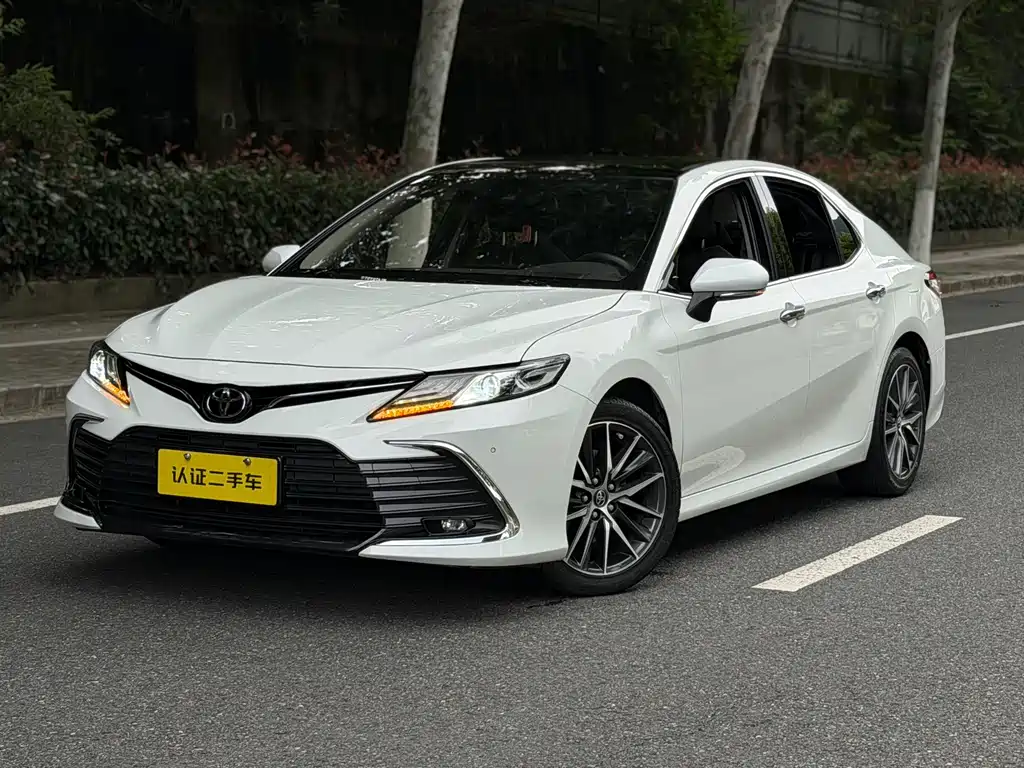 Toyota Camry 2023