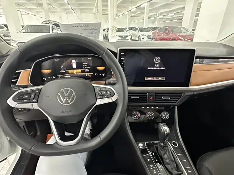 Volkswagen Bora — миниатюра 13