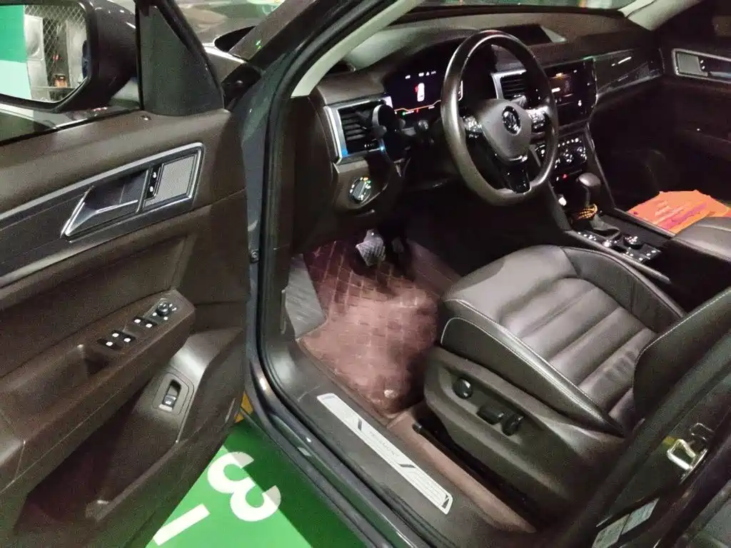 Volkswagen Teramont — миниатюра 12