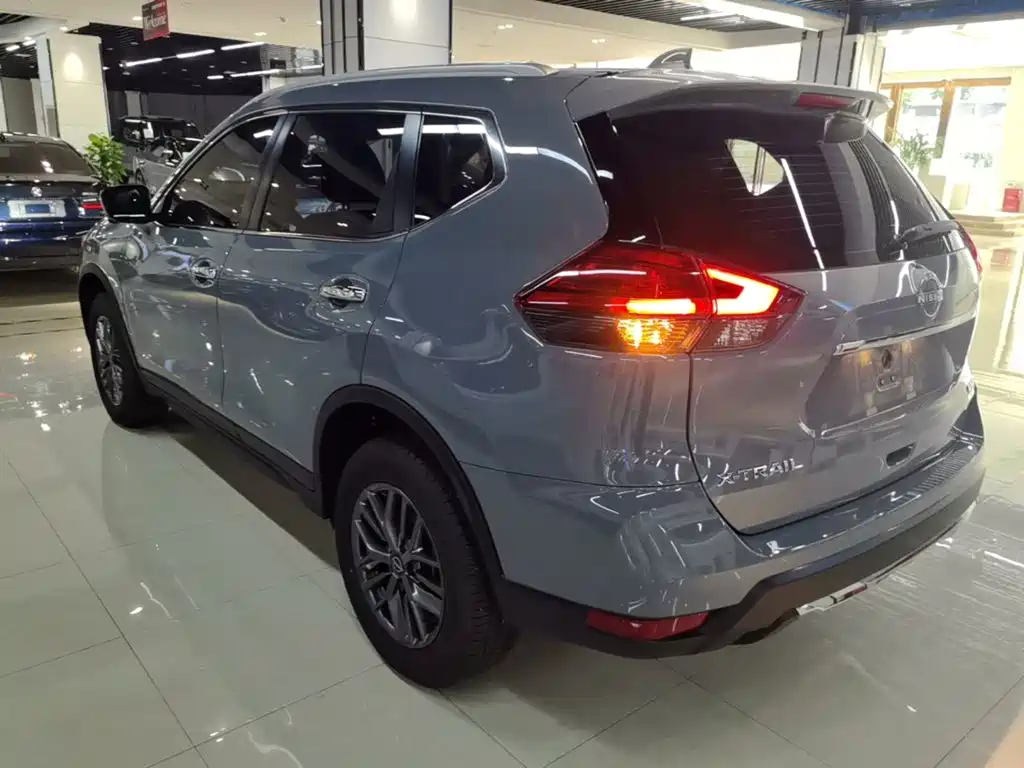 Nissan X-Trail — миниатюра 5