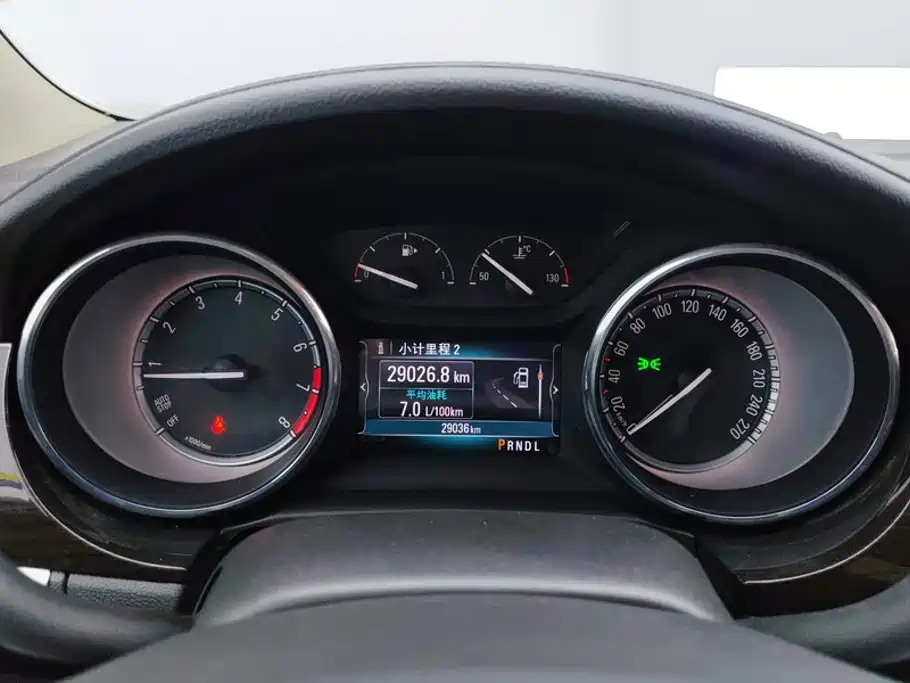 Buick Verano — миниатюра 14