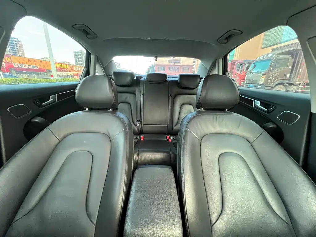 Audi A4L — миниатюра 17