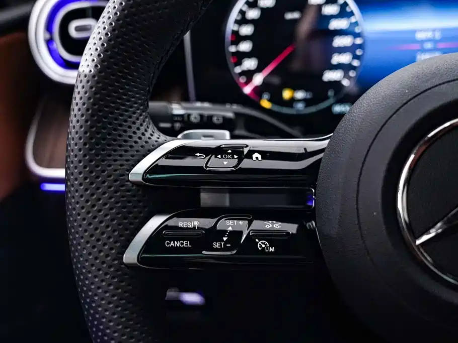 Mercedes-Benz GLC — миниатюра 28