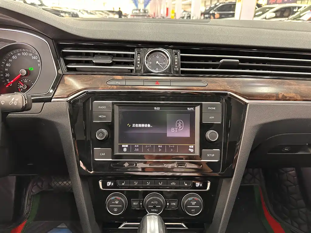 Volkswagen Magotan — миниатюра 12