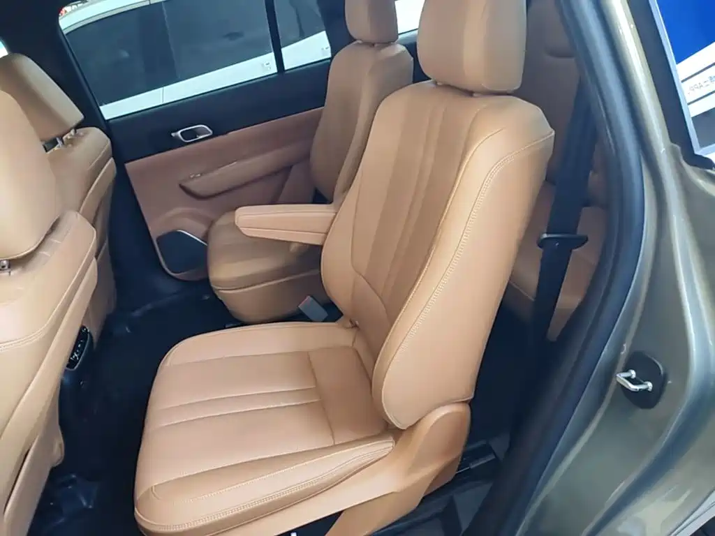 Li Auto Li ONE — миниатюра 17