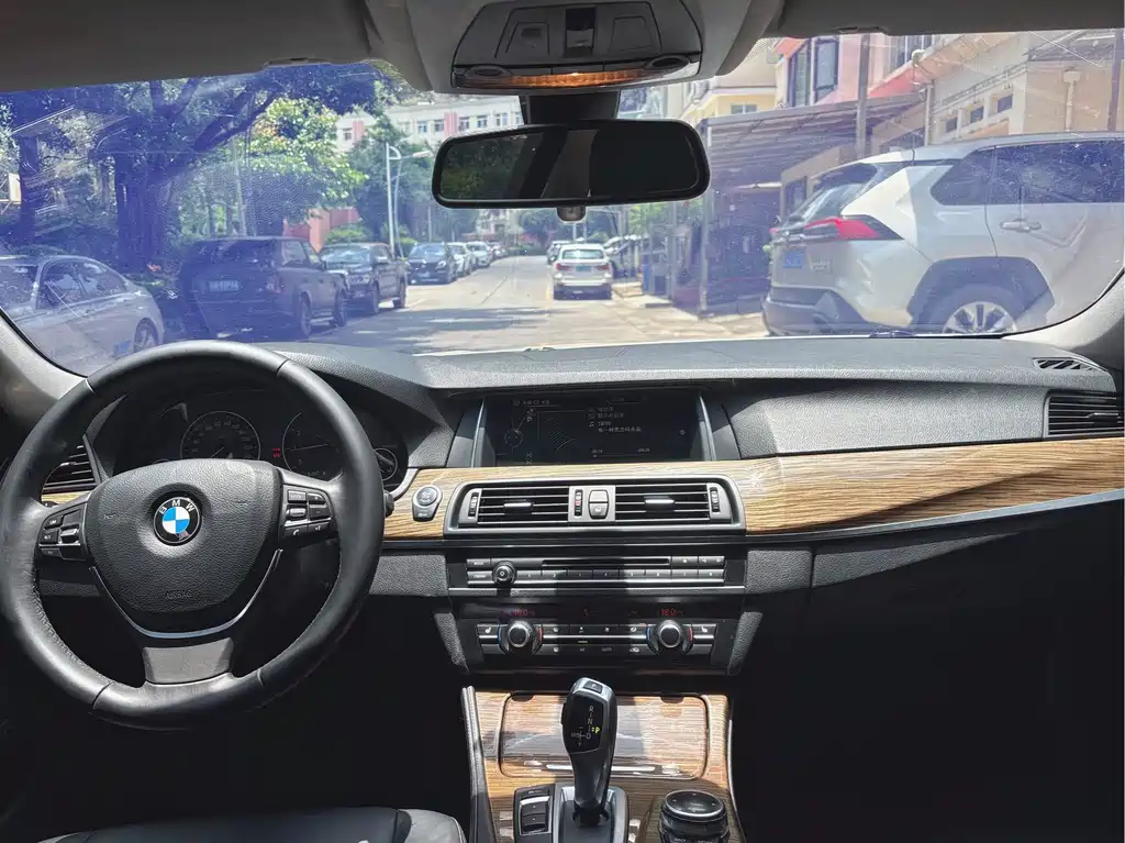 BMW 5 Series 5 2013 525Li