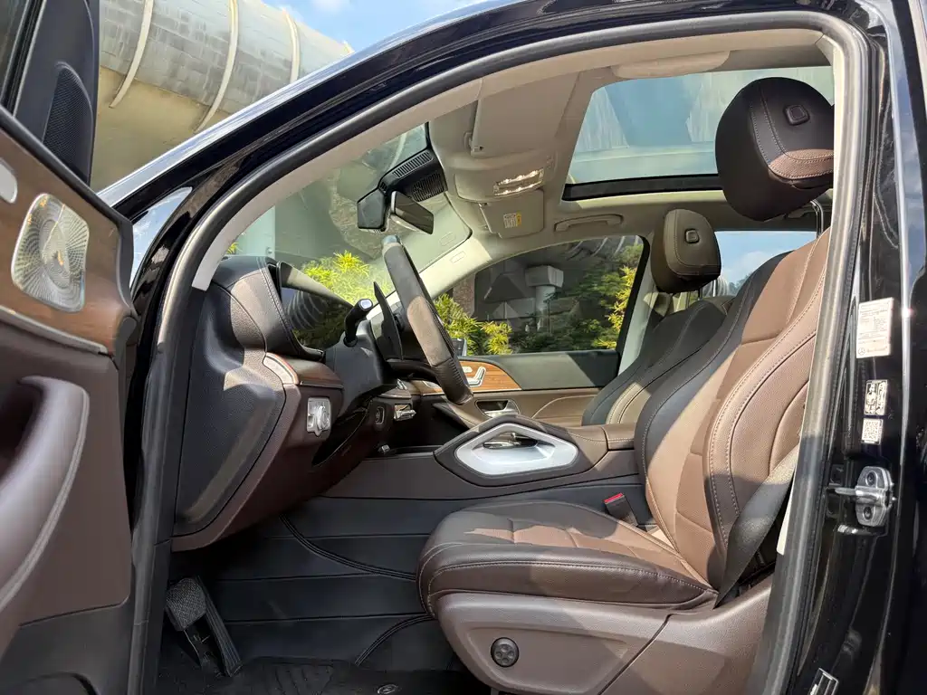 Mercedes-Benz GLE New Energy — миниатюра 14