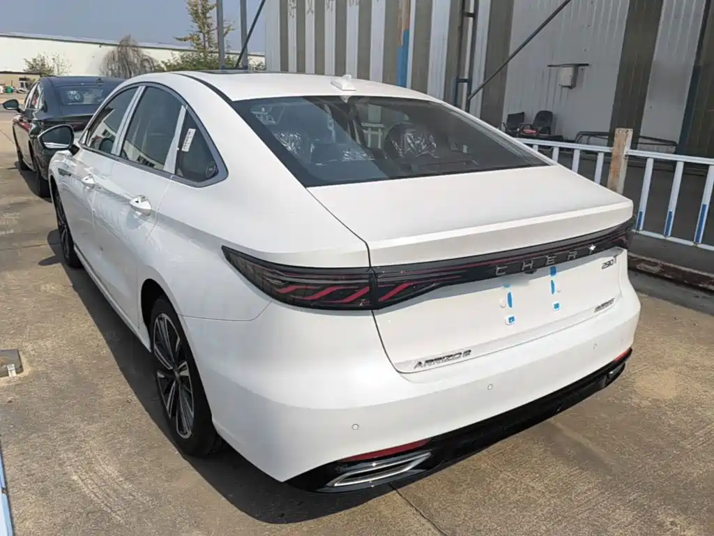 Chery Arrizo 8 PRO — миниатюра 5