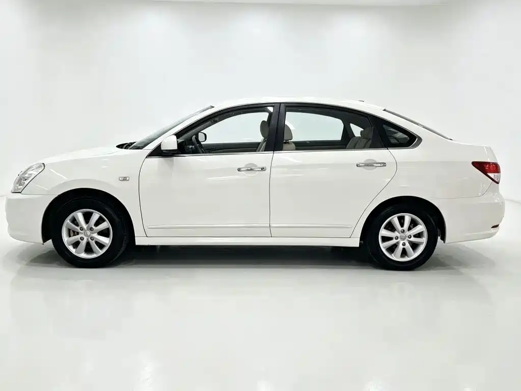 Nissan Sylphy — миниатюра 13