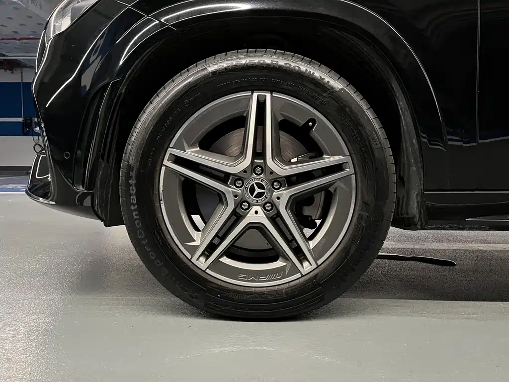 Mercedes-Benz GLE (Import) — миниатюра 9
