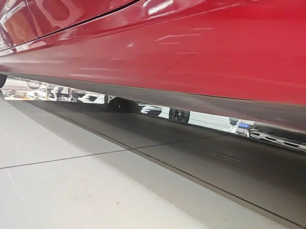 Tesla Model 3 — миниатюра 22