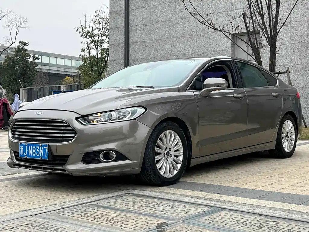 Ford Mondeo 2015
