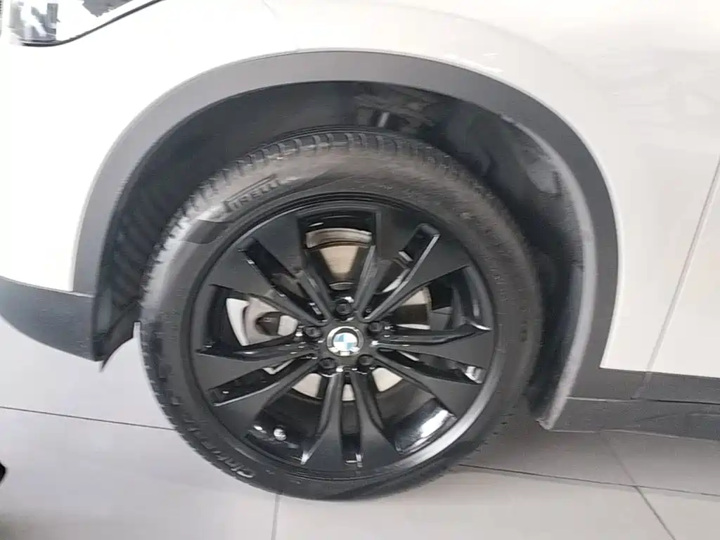 BMW X1 — миниатюра 23