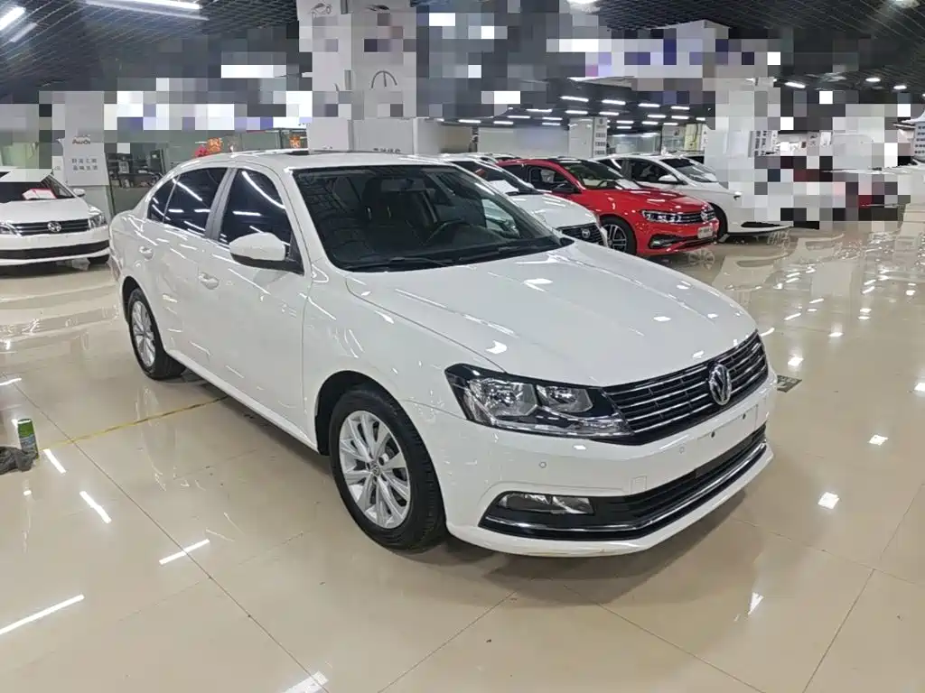Volkswagen Lavida — миниатюра 4