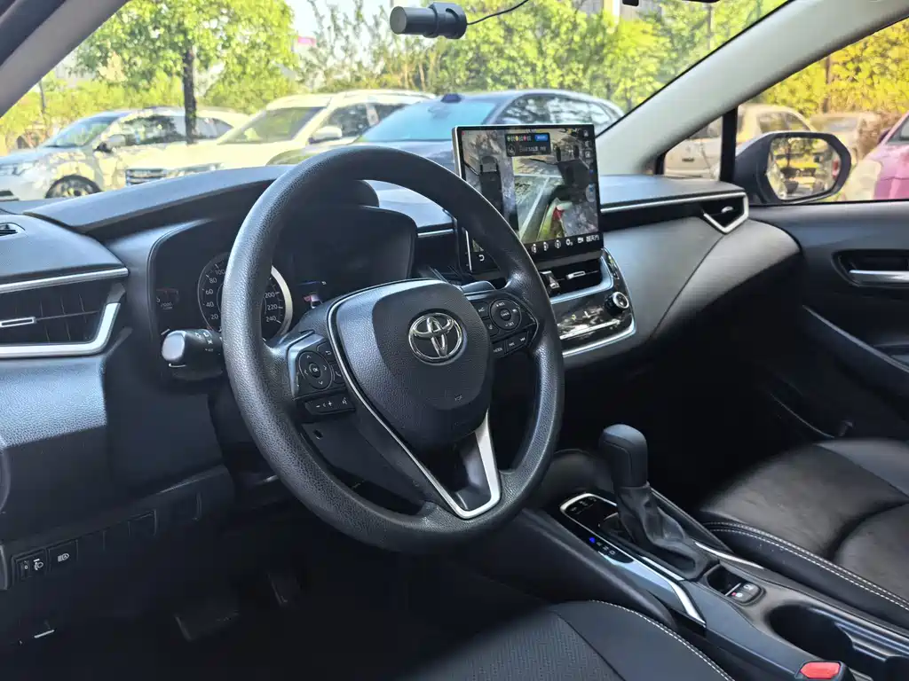 Toyota Corolla — миниатюра 11
