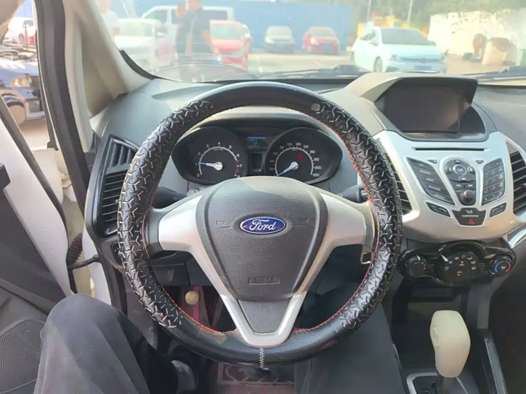 Ford Ecosport — миниатюра 11