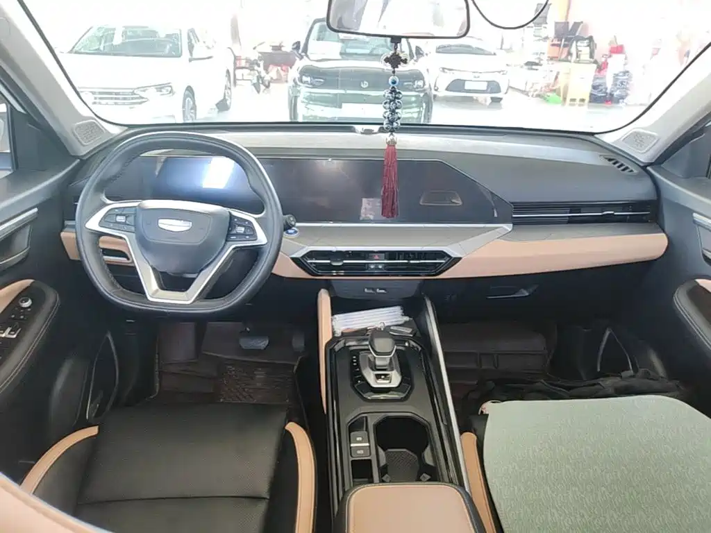 Geely Haoyue PRO — миниатюра 10