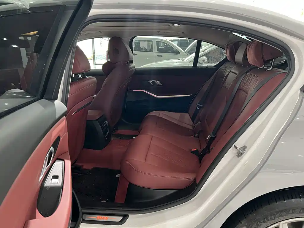 BMW i3 — миниатюра 7