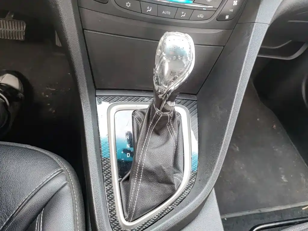 Buick Excelle — миниатюра 14