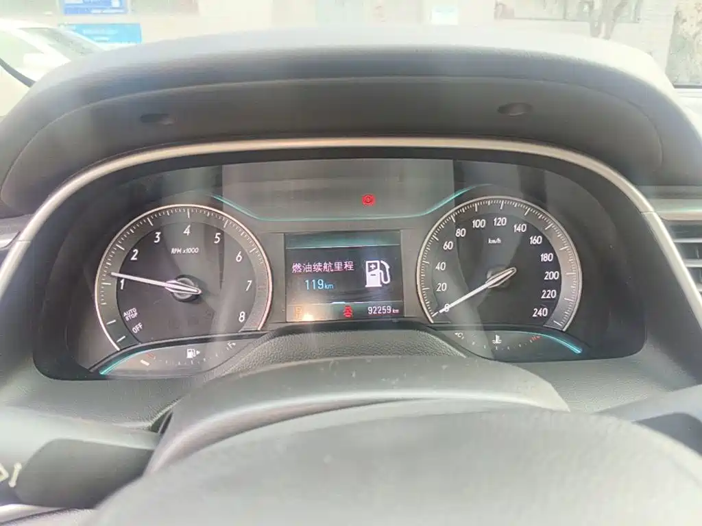 Buick Excelle — миниатюра 12