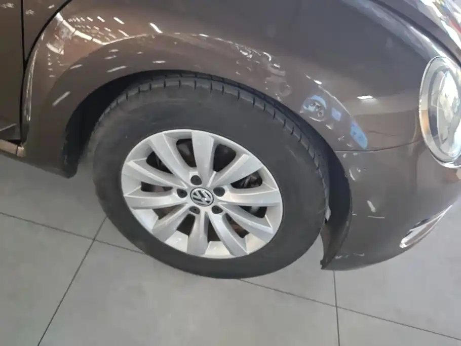 Volkswagen Beetle — миниатюра 6