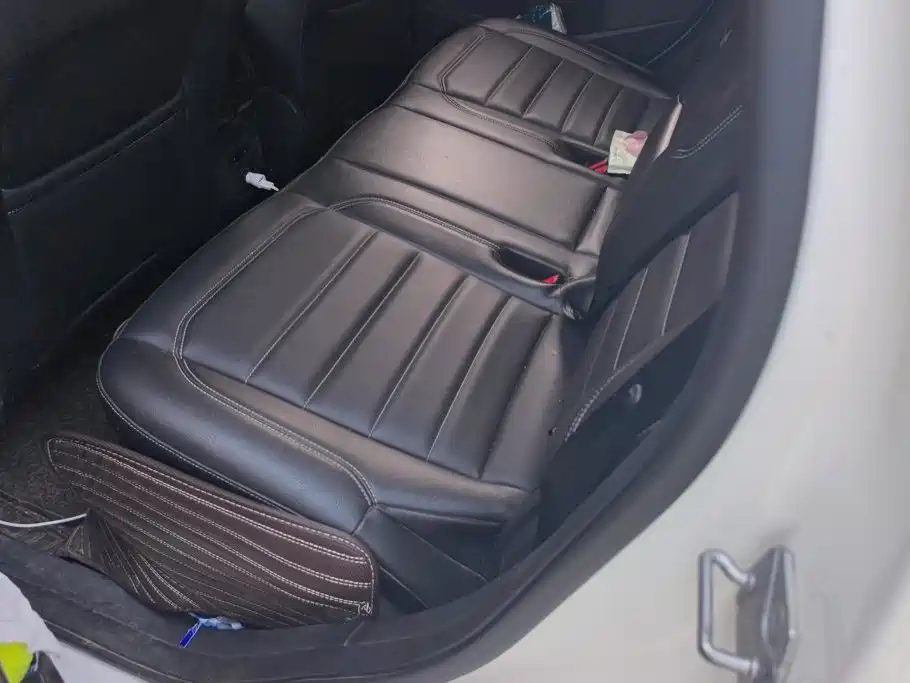 Ford Kuga — миниатюра 11