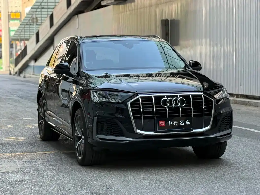 Audi Q7 — миниатюра 3