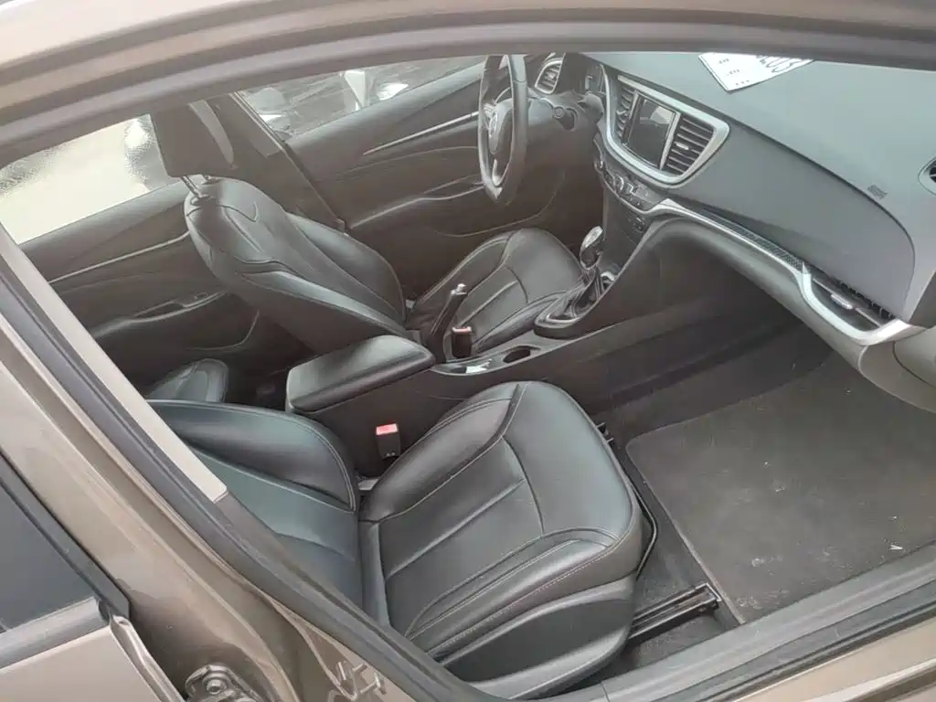 Buick Excelle — миниатюра 25