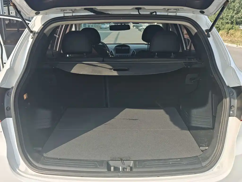 Hyundai ix35 — миниатюра 9